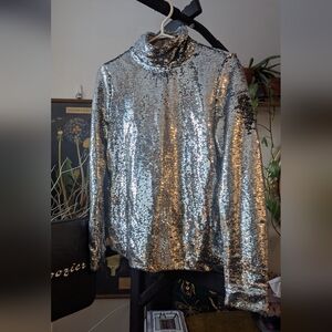 ICONE silver sequin turtleneck shirt w/hidden half zip in back, Sz S - VGUC
